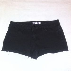 🆓Free w/ Purchase! Cutoffs No Boundaries Shorts